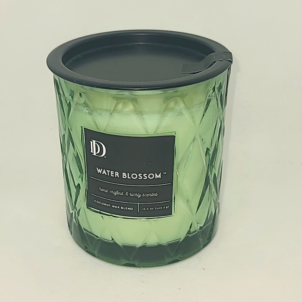 Darsee & David Water Blossom Jar Candle 300ml New